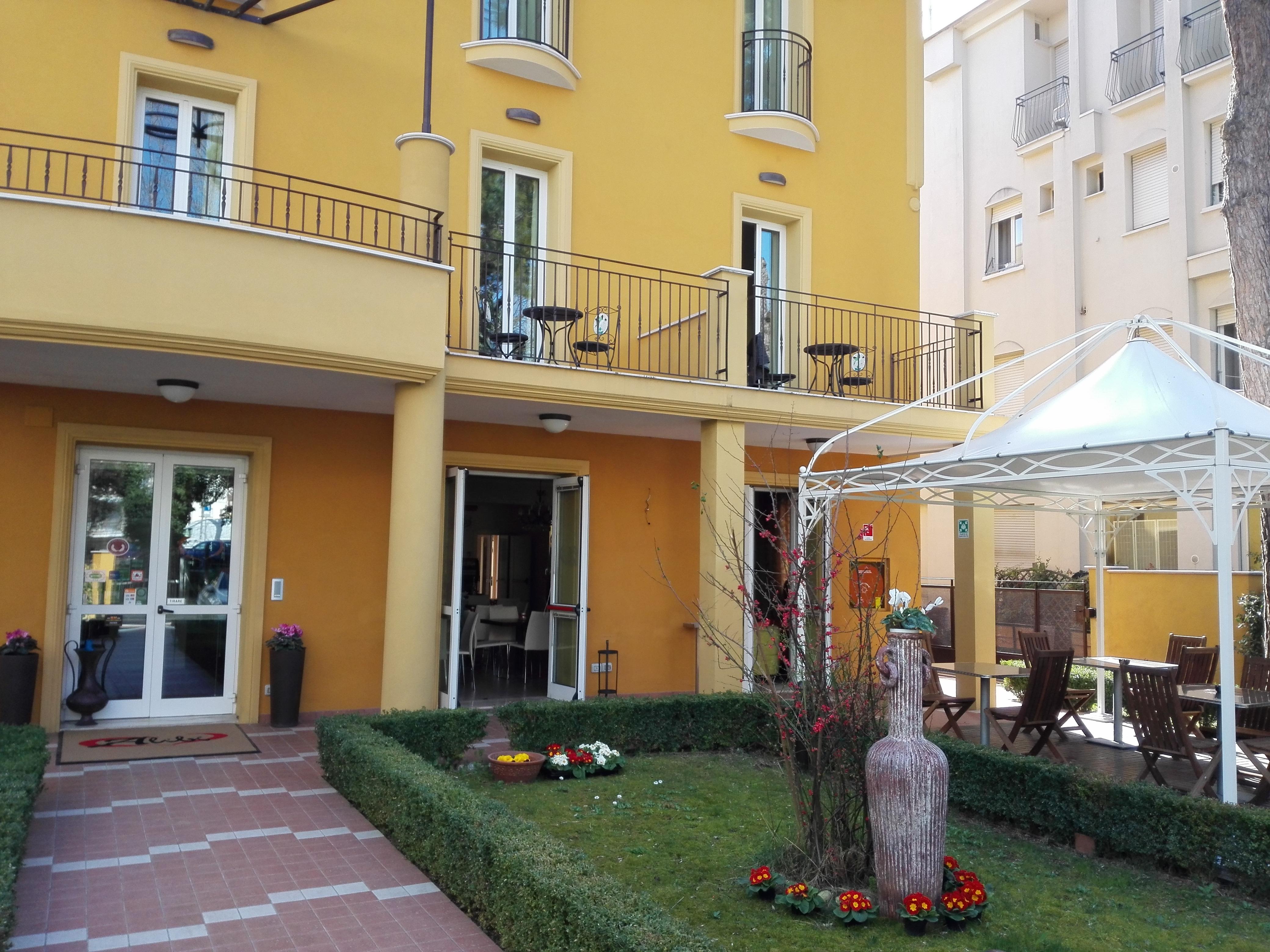 Hotel Alibi Rimini Exterior foto